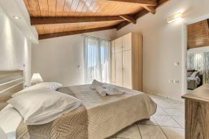 Posteľ alebo postele v izbe v ubytovaní Beautiful City Center Apartments