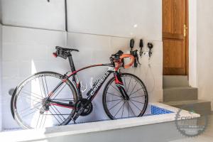 Jazda na bicykli v okolí ubytovania Townhouse Can Butxaca By homevillas360