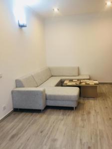 Svetainės erdvė apgyvendinimo įstaigoje Apartment Soho Tabidze