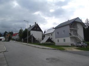 The surrounding neighborhood or a neighborhood close to Az apartmant