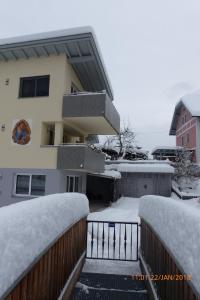 Obiekt Haus am Bach zimą