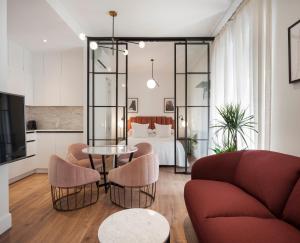 Część wypoczynkowa w obiekcie Mante House - Malasaña Design