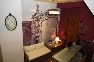 Posezení v ubytování Hostal la posada de Zocodover