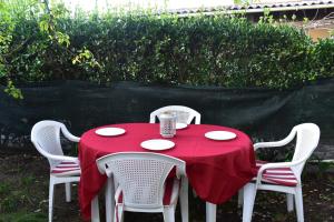 Vonkajšia záhrada v ubytovaní JARDIN, TERRAZA Y BARBACOA