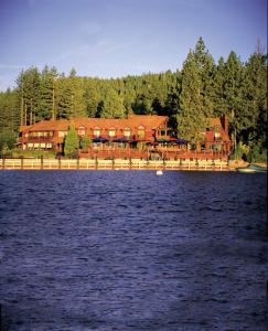 Galeriebild der Unterkunft Sunnyside Resort and Lodge in Tahoe City
