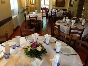 ห้องอาหารหรือที่รับประทานอาหารของ Agriturismo Corte Dei Mori