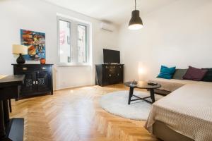 TV a/nebo společenská místnost v ubytování Apartment Mary