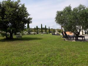 Photo de la galerie de l'établissement La Lune ô Collines - Gîte, à Lédenon
