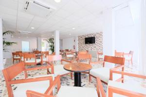 Posezení v ubytování azuLine Hotel Palmanova Garden