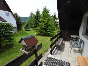 Vonkajšia záhrada v ubytovaní Holiday Home near Klínovec Ski Lift