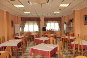 Restaurace v ubytování Hostal Castilla