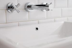 A bathroom at Fort Bazaar