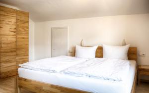 Postel nebo postele na pokoji v ubytování Haus Himmelreich