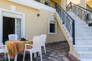 Balkón nebo terasa v ubytování Kyrana Apartments