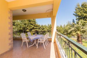 Balkón nebo terasa v ubytování Kyrana Apartments