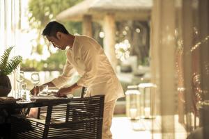 Hosté ubytování Four Seasons Resort Seychelles at Desroches Island + 37 fotografií