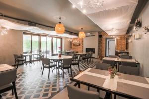 Istumisnurk majutusasutuses Hotel Mandát
