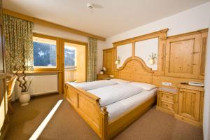 Tempat tidur dalam kamar di Hotel Pider