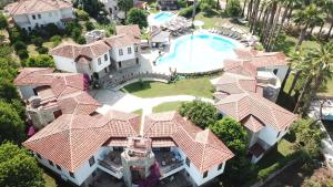 Bazén v ubytování Osmanli Hani Apart Hotel nebo v jeho okolí