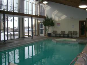 Gallery image of Quail's Nest Inn & Suites in Osage Beach