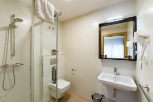 Koupelna v ubytování Atotxa Rooms
