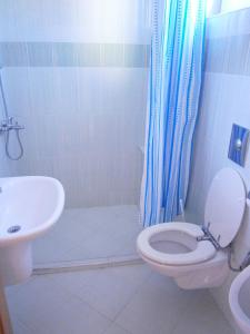 Ett badrum på Villa Flaga