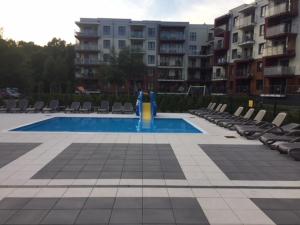 Bazén v ubytovaní DP Apartament Polanki Park alebo v jeho blízkosti