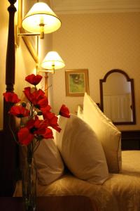 A seating area at 17 Wilmington Square 