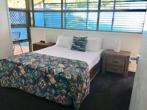 Кровать или кровати в номере CHA Private Apts Diamond Beach