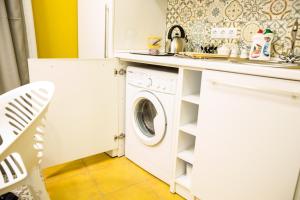 Dapur atau dapur kecil di Meidan Suites