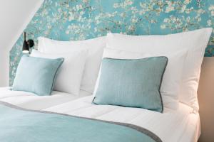 Łóżko lub łóżka w pokoju w obiekcie Mar Suite Apartments - Center