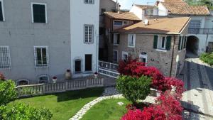 The building in which a vidéki vendégházakat is located