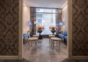 Posezení v ubytování Hotel Torre Guelfa Palazzo Acciaiuoli