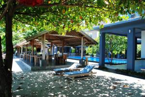 The swimming pool at or close to Cafe Alberto B and B