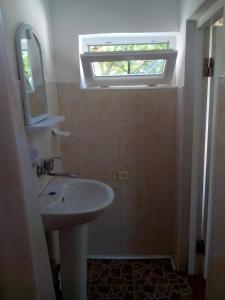 Bilik mandi di Cottage Teremok 7 people