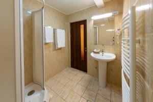 Photo de la galerie de l'établissement Casa Danielescu, à Târgu Jiu