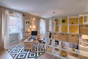 Luxury Apartment Fabris的休息区