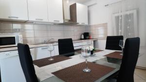 Imagen de la galería de Apartments Ćurić, en Trogir