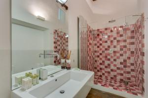 Zdjęcie z galerii obiektu Palazzo Tempi w mieście San Casciano in Val di Pesa