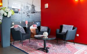 Posezení v ubytování Bastion Hotel Leiden Oegstgeest