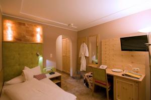 Μια τηλεόραση ή/και κέντρο ψυχαγωγίας στο Hotel "Zum Ritter"