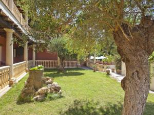 Vonkajšia záhrada v ubytovaní Hotel Rural Molino del Puente Ronda
