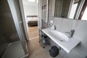 Kúpeľňa v ubytovaní B&B Attico 33 + 37 fotografií