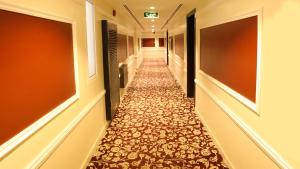 Gambar di galeri bagi Remas Hotel Suites - Al Khoudh, Seeb, Muscat di Seeb