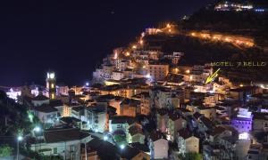 Nespecifikovaný výhled na destinaci Minori nebo výhled na město při pohledu z hotelu