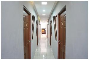 Galeriebild der Unterkunft Budi House & Food Station in Bandung