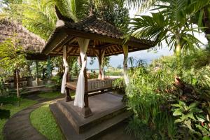 Ein Garten an der Unterkunft Umasari Rice Terrace Villa by AGATA