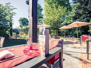 Zahrada ubytování Mercure Bourg En Bresse