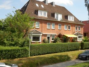 キールにあるFerienwohnung Vieburgの大家