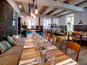 Posezení v ubytování August Restaurant Hotel